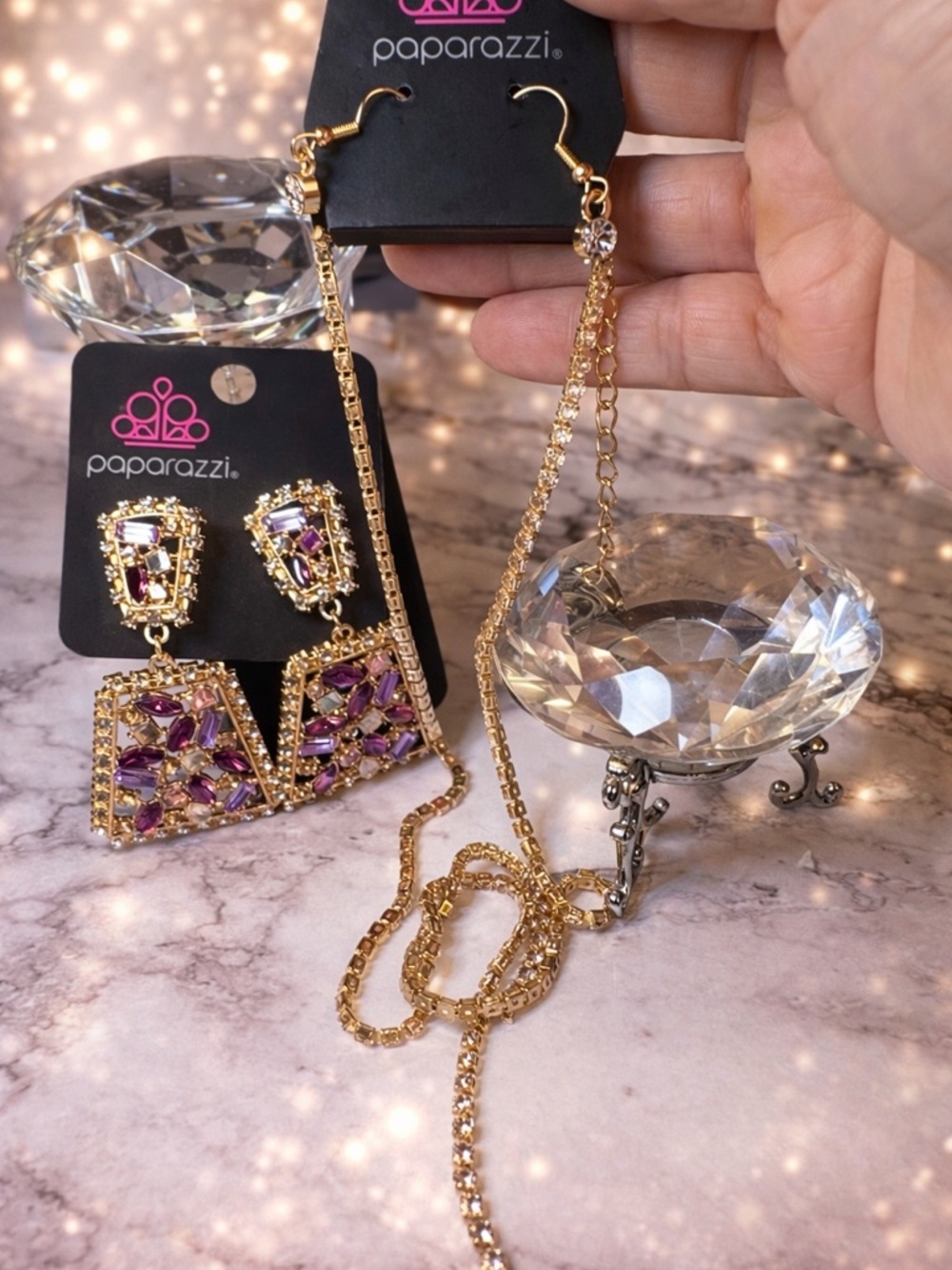 paparazzi Gold Tone Necklace with Purple Crystal Accent Earrings
